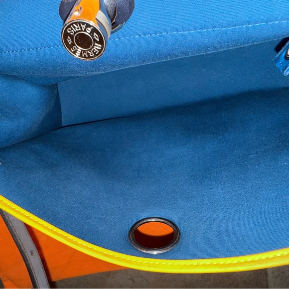 💯AUTH PRE-LOVED LUXURY HERMES TOILE CANVAS/LEATHER HERBAG 31 SHOULDER BAG🔥🔥🔥 - Picture 4 of 16